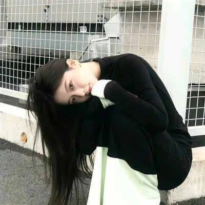 灵异穿梭站 封面