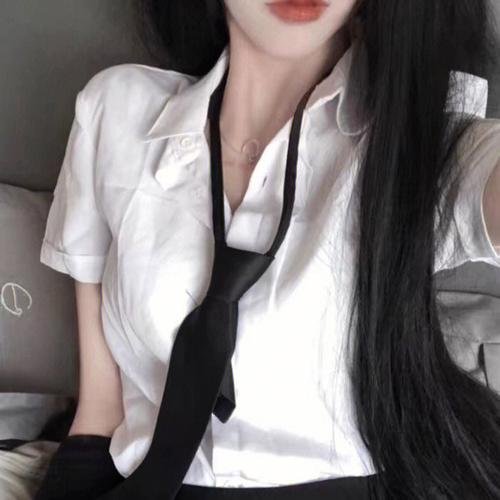 暗夜情报员 封面